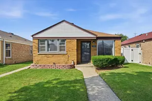 3536 Ernst St, Franklin Park, IL 60131 - Photo 1