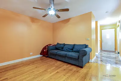 9105 Hollyberry Avenue, Des Plaines, IL 60016 - Photo 3