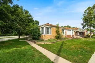 337 W 146th St, Riverdale, IL 60827 - Photo 1