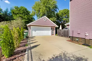 310 W Kirchhoff Rd, Arlington Heights, IL 60005 - Photo 43