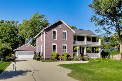 310 W Kirchhoff Road, Arlington Heights, IL 60005 - Photo 3