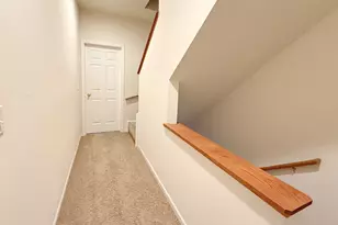 209 Prairie St, Elgin, IL 60120 - Photo 7