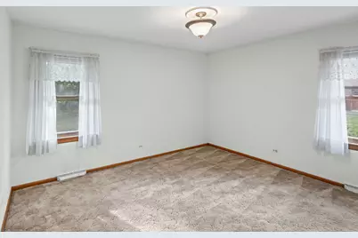 248 E Washington Boulevard, Lombard, IL 60148 - Photo 15