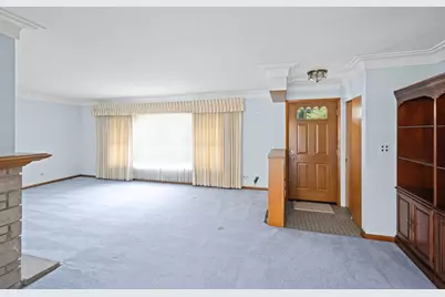 248 E Washington Boulevard, Lombard, IL 60148 - Photo 5