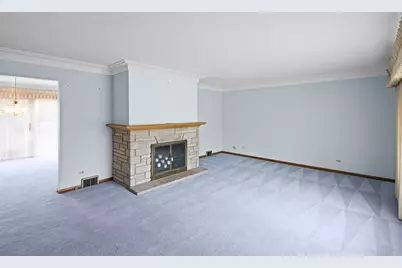 248 E Washington Boulevard, Lombard, IL 60148 - Photo 3