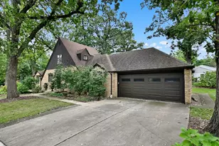 478 S Hampshire Ave, Elmhurst, IL 60126 - Photo 3
