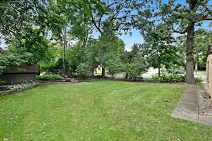 478 S Hampshire Ave, Elmhurst, IL 60126 - Photo 27
