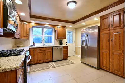 478 S Hampshire Avenue, Elmhurst, IL 60126 - Photo 13