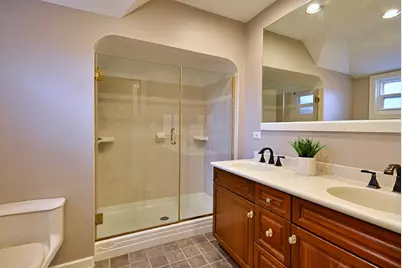 478 S Hampshire Avenue, Elmhurst, IL 60126 - Photo 21