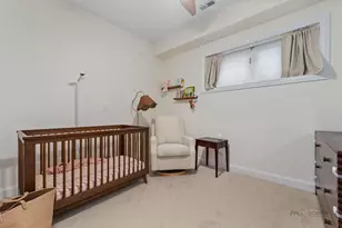 1321 N Bosworth Ave, Chicago, IL 60622 - Photo 23