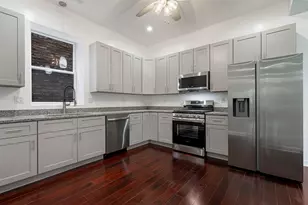 140 W 66th St, Chicago, IL 60621 - Photo 3