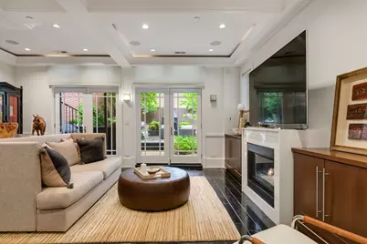 707 W Gordon Terrace, Chicago, IL 60613 - Photo 17