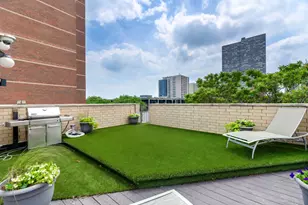 707 W Gordon Terrace, Chicago, IL 60613 - Photo 27