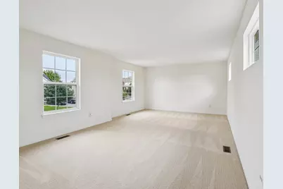 586 Wexford Drive, Elgin, IL 60124 - Photo 19
