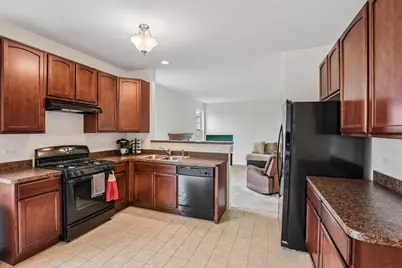 586 Wexford Drive, Elgin, IL 60124 - Photo 15