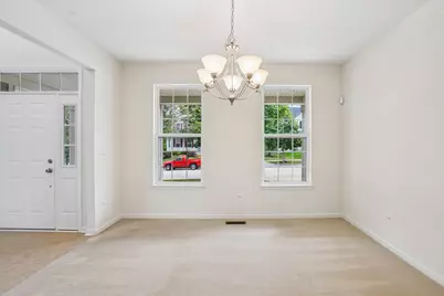 586 Wexford Drive, Elgin, IL 60124 - Photo 7