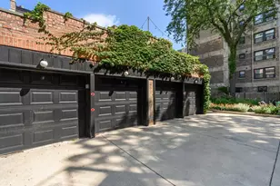 556 W Arlington Pl, Chicago, IL 60614 - Photo 17