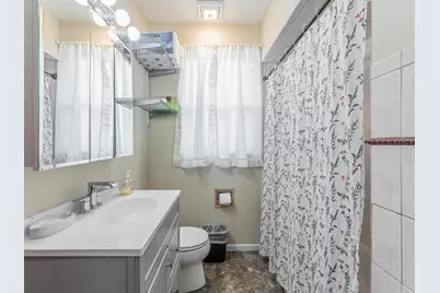 1333 Willow Avenue, Des Plaines, IL 60016 - Photo 13