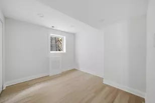 7914 S Essex Ave, Chicago, IL 60617 - Photo 35