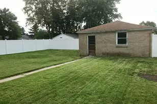 401 Oak St, Cedar Point, IL 61316 - Photo 29