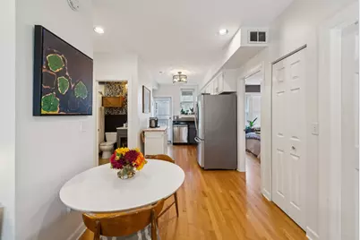 3337 W Byron Street #1, Chicago, IL 60618 - Photo 7