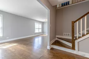 984 Georgian Pl, Bartlett, IL 60103 - Photo 3