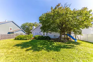 984 Georgian Pl, Bartlett, IL 60103 - Photo 23