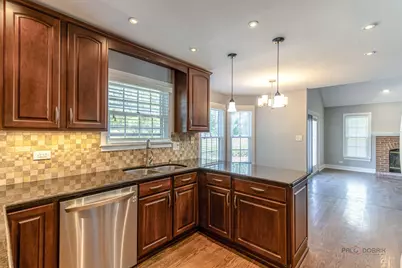 984 Georgian Place, Bartlett, IL 60103 - Photo 11