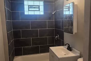 10507 S Lafayette St, Chicago, IL 60628 - Photo 5