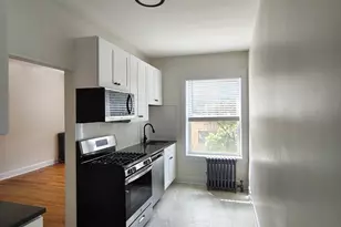 1640 W Albion Ave, Chicago, IL 60626 - Photo 11