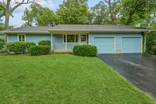 531 Lawndale Ave, Woodstock, IL 60098 - Photo 1