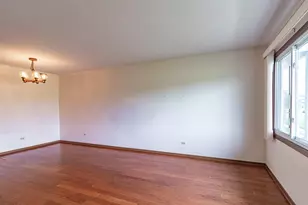 17346 W Maple Ln, Gurnee, IL 60031 - Photo 3