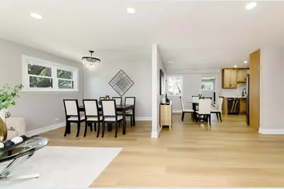 20 Maricopa Lane, Hoffman Estates, IL 60169 - Photo 7