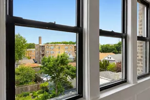 5653 N Spaulding Ave, Chicago, IL 60659 - Photo 5