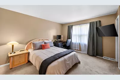 585 Beaconsfield Avenue, Naperville, IL 60565 - Photo 15
