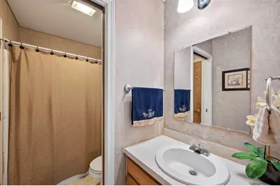 585 Beaconsfield Avenue, Naperville, IL 60565 - Photo 17