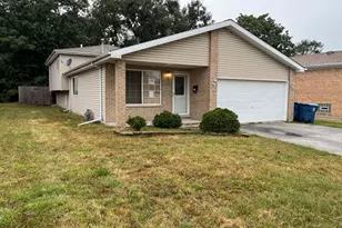 602 Merrill Ave, Calumet City, IL 60409 - Photo 1