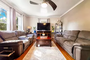 9330 S 50th Ave, Oak Lawn, IL 60453 - Photo 5