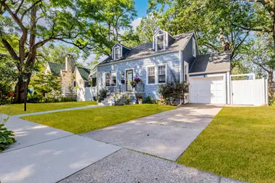 9330 S 50th Avenue, Oak Lawn, IL 60453 - Photo 3