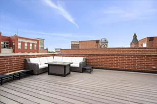 2707 W Belmont Ave, Chicago, IL 60618 - Photo 27