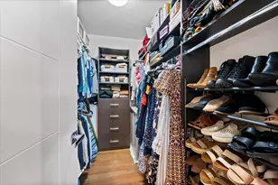 2707 W Belmont Ave, Chicago, IL 60618 - Photo 21