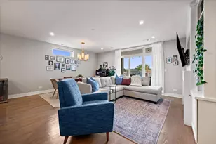 2707 W Belmont Ave, Chicago, IL 60618 - Photo 5