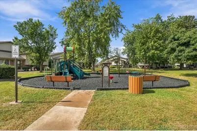 2S759 Winchester Circle #2, Warrenville, IL 60555 - Photo 25