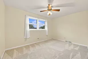 714 E 194th St, Glenwood, IL 60425 - Photo 17
