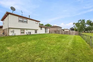 714 E 194th St, Glenwood, IL 60425 - Photo 25
