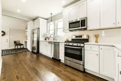 5625 N Menard Avenue, Chicago, IL 60646 - Photo 3
