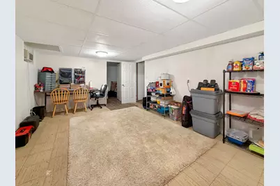1569 W Stephenson Street, Freeport, IL 61032 - Photo 37