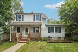 297 Scott St, Lake Forest, IL 60045 - Photo 1