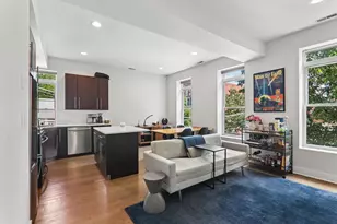 2228 N Hamilton Ave, Chicago, IL 60647 - Photo 3