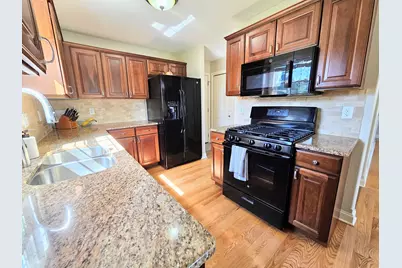 3402 N Bell School Road, Rockford, IL 61114 - Photo 11